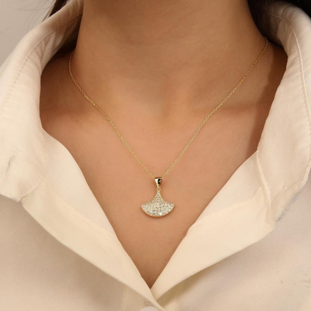 Ginkgo Leaf Pendant Necklace
