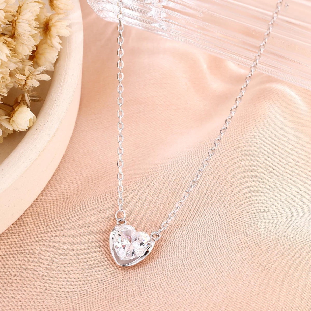 Tiny Heart Pendant Necklace