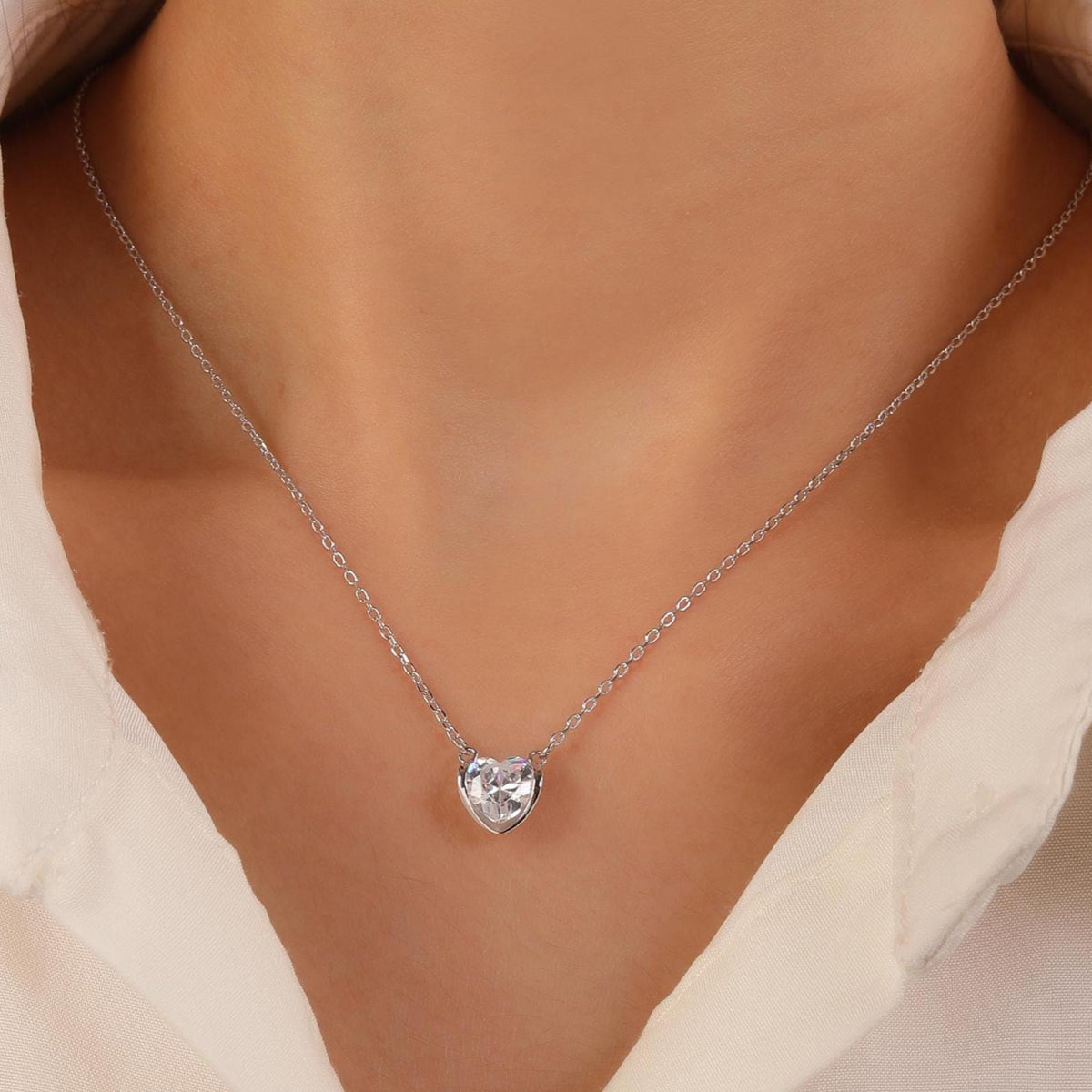 Tiny Heart Pendant Necklace