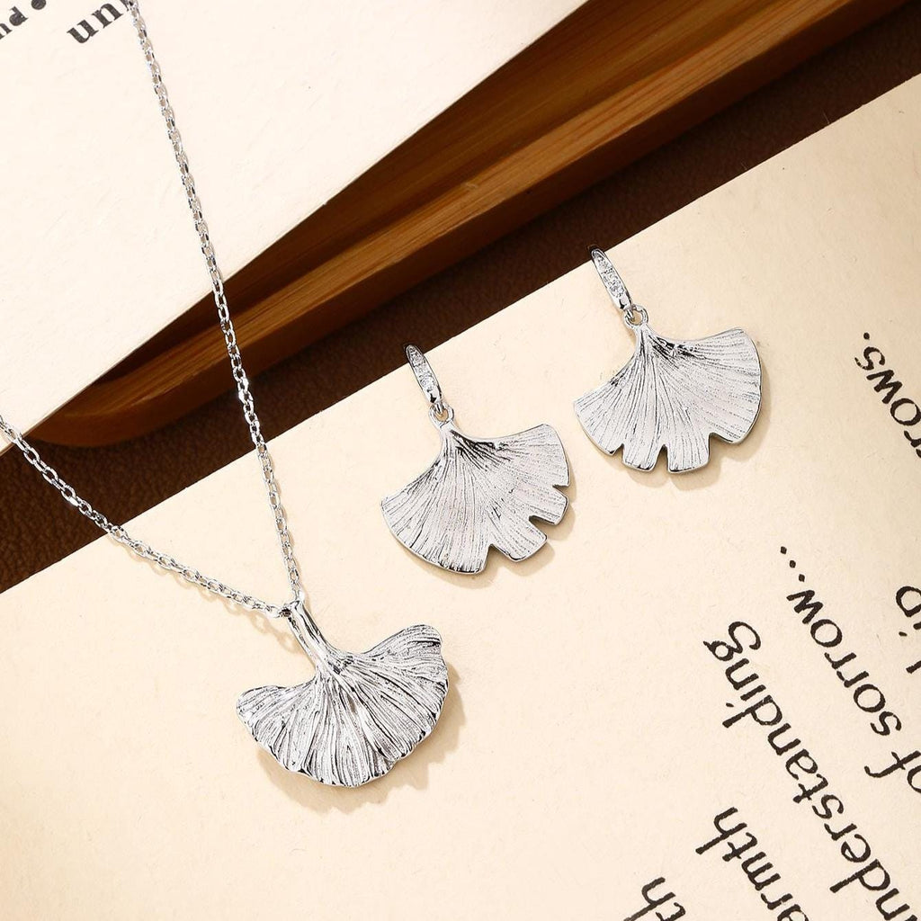 Dainty Ginkgo Leaf Gift Set
